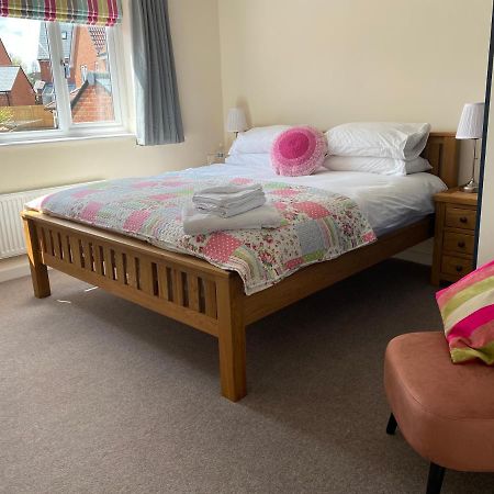 Wellington View One En Suite Shower And Super King Bed المظهر الخارجي الصورة